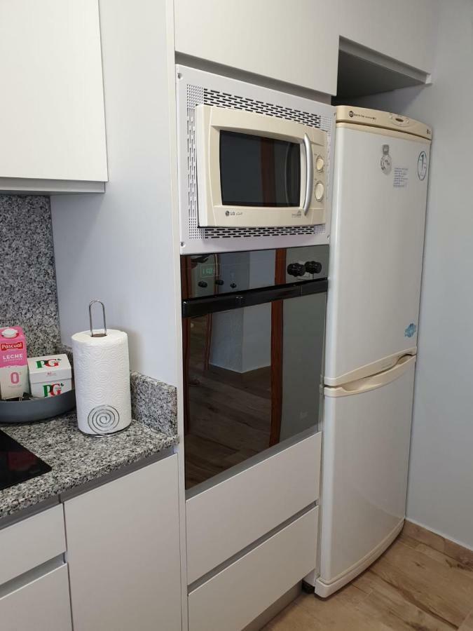 Luxury 12th Floor Beachfront Appartement *