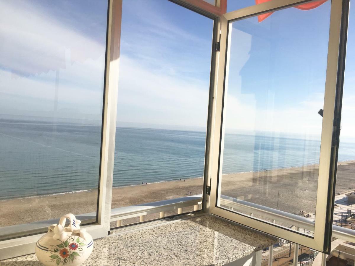 Appartement Luxury 12th Floor Beachfront *